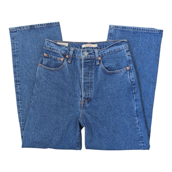 Levi's Ribcage Straight Ankle Jeans - Picture 3 of 16